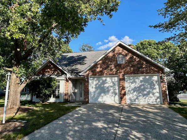 12423 Ensley Pl, Fishers, IN 46038