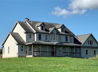 320 Hillside Rd, Edinburg, PA 16116