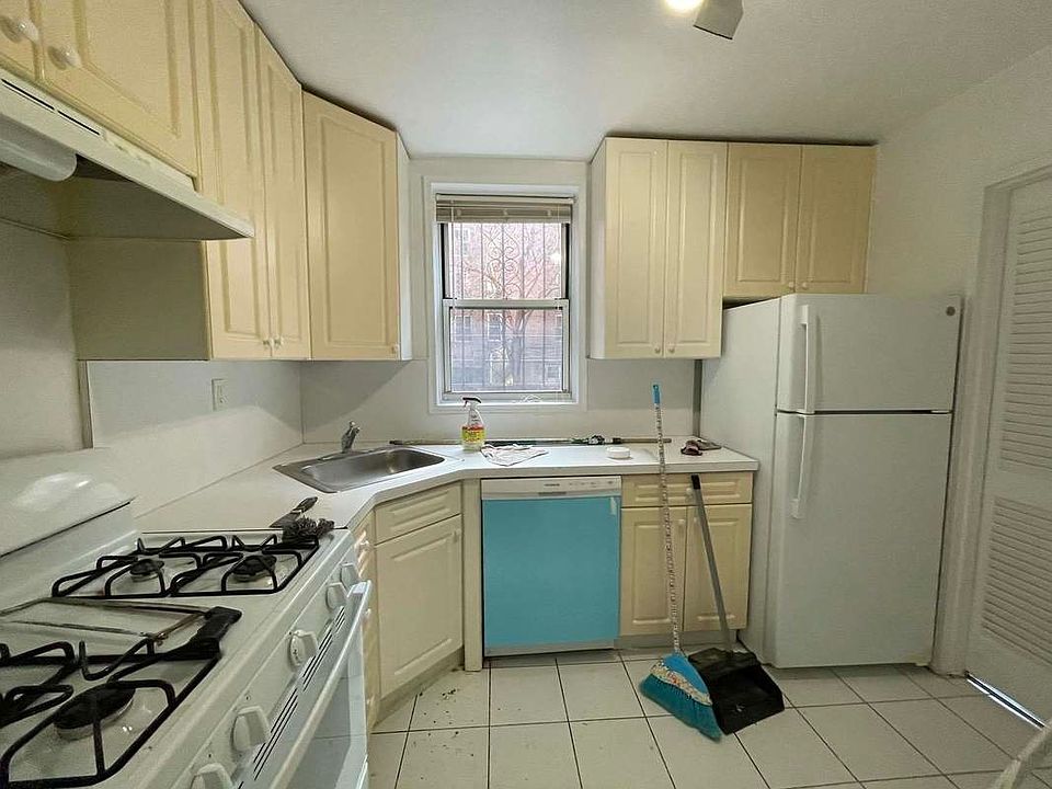 1st image of 110-48 72nd Ave #22B