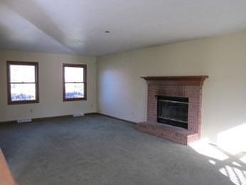 5th image of 4114 Sterling Station Dr