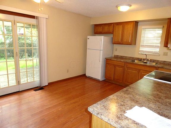 2nd image of 1577 Kerryglen Dr