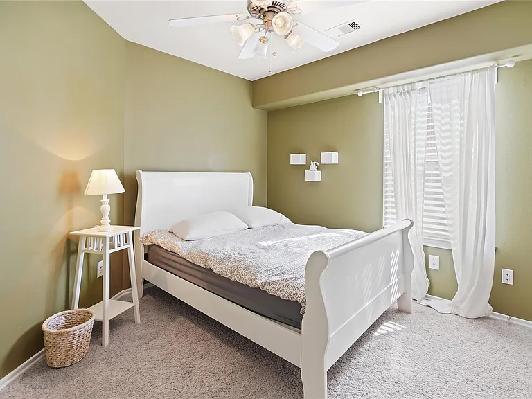 211 Bloomhill Pl — Photo 18