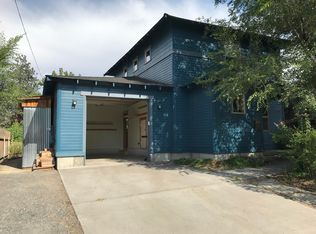 312 NE 4th St #A & B, Bend, OR 97701