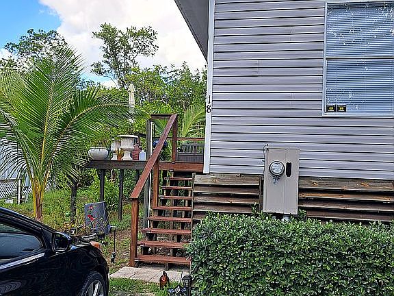 3rd image of 18 Plantation Dr