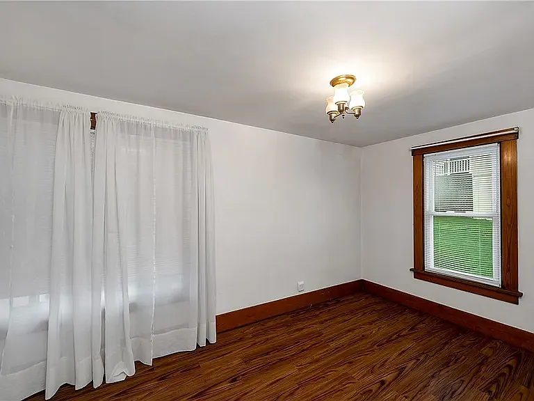 217 American Ave — Photo 23