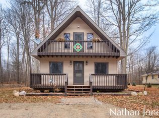 4018 E Shore Dr, Stanton, MI