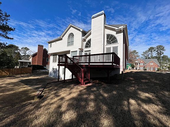 5th image of 2632 Dunmoore Dr