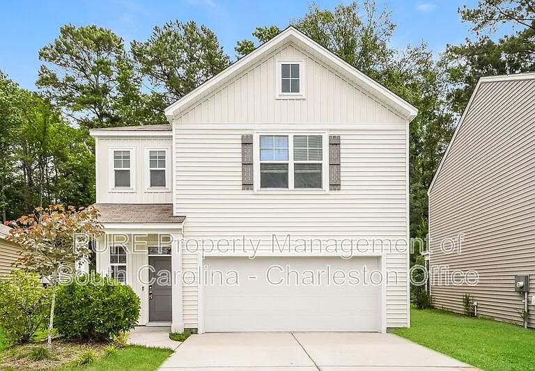 2641 Alamanda Dr — Photo 1