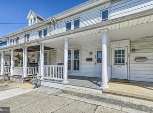 107 W Gay St, Red Lion, PA 17356
