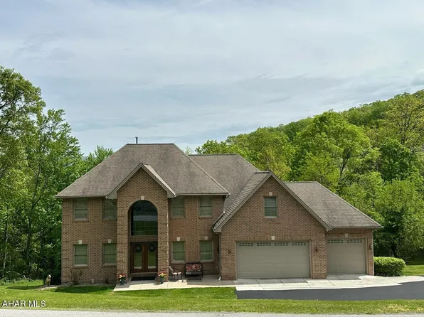 3406 Granada Way, Altoona, PA 16601