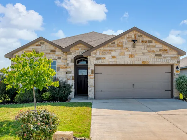 350 Orion Dr, New Braunfels, TX 78130