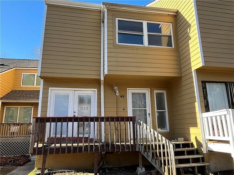 1st image of 45 Sandalwood Cir