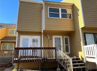 45 Sandalwood Cir, Lawrenceville, GA 30046