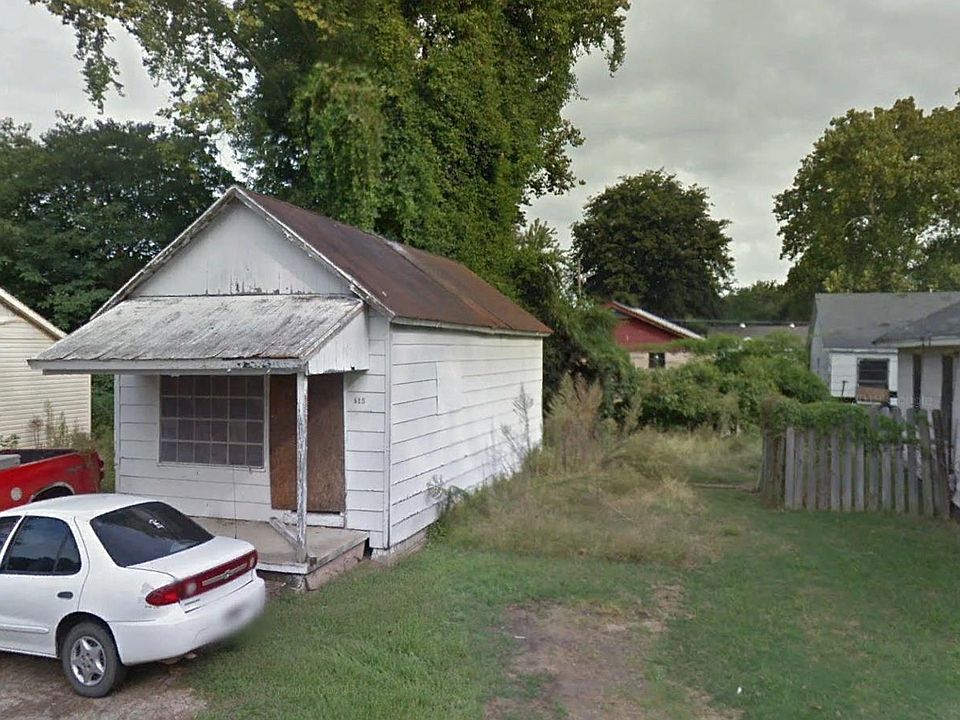 2nd image of 613 and 615 E Johnson