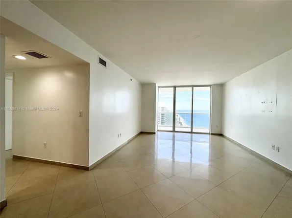 1830 S Ocean Dr APT 4711, Hallandale, FL 33009