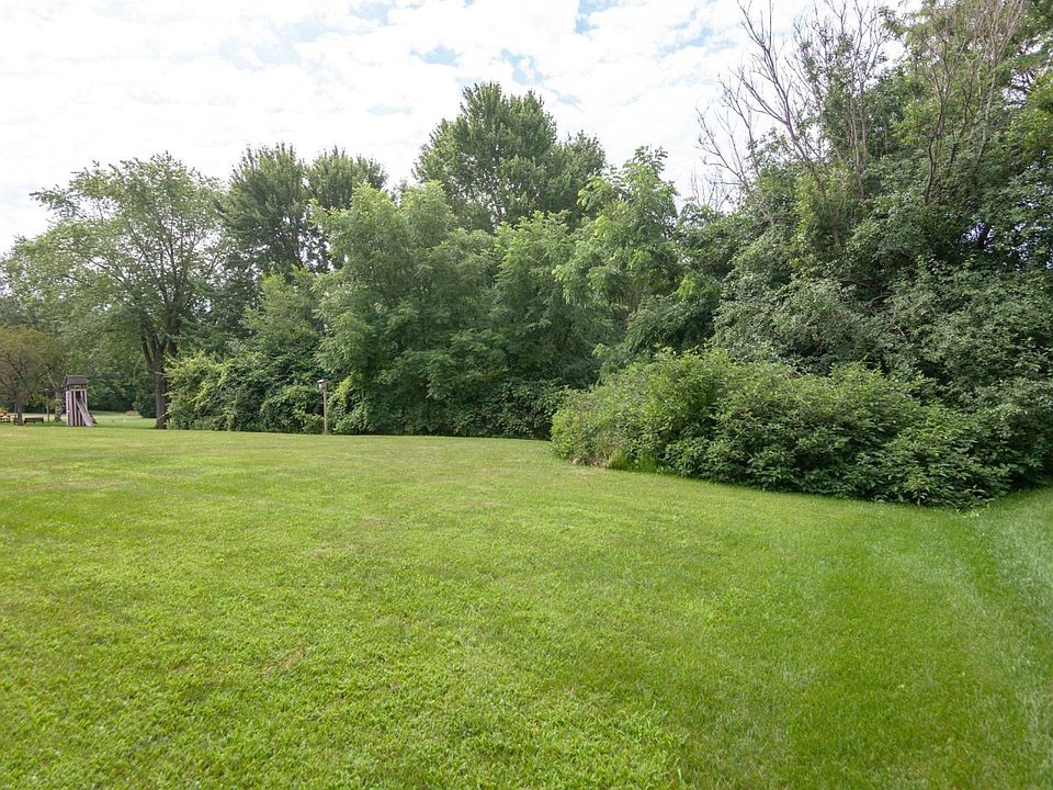1st image of 10521 Crestview Dr