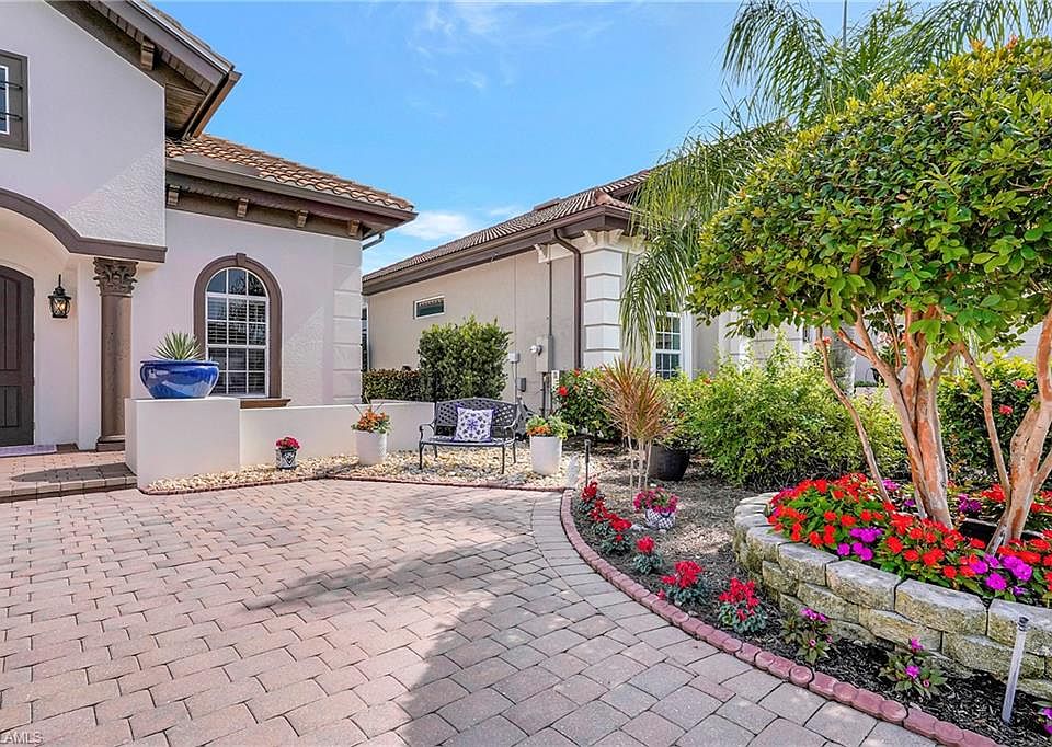 7636 Sussex CT, Naples, FL 34113 | Zillow