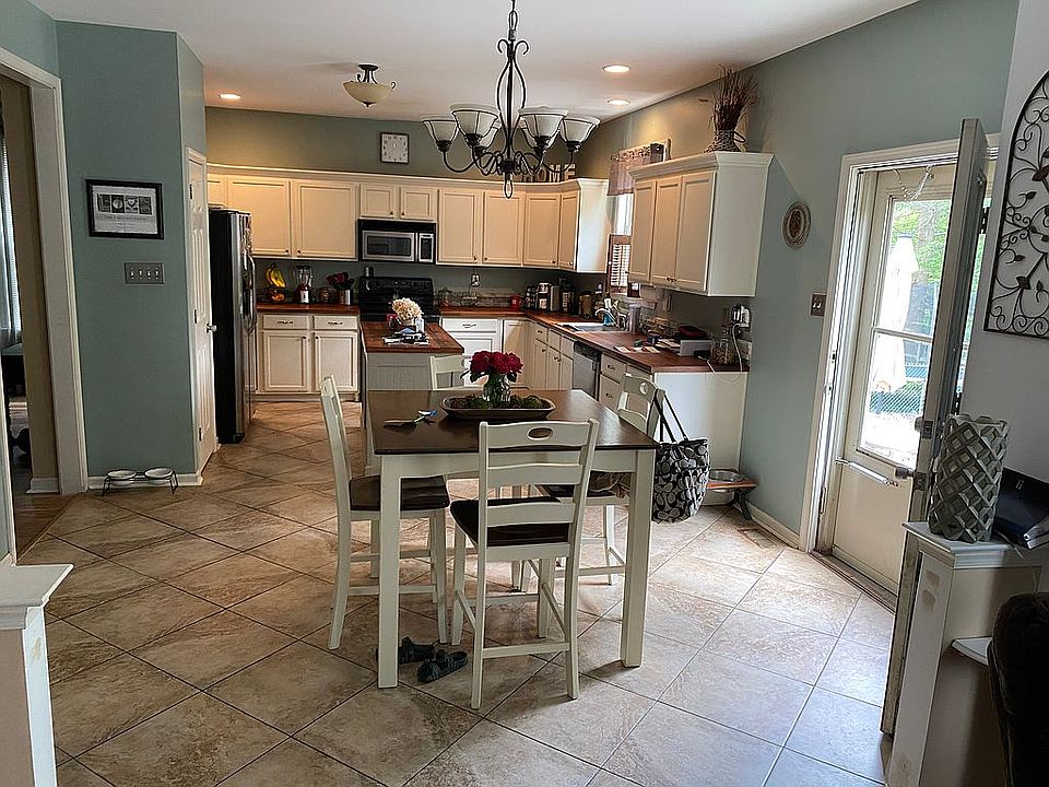 2022 Huber Dr, Quakertown, PA 18951 Zillow