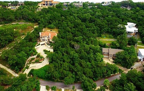 4th image of 14000 Skyline Dr