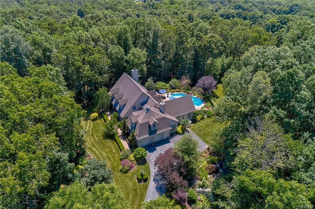 43 Indian Wells Rd, Brewster, NY 10509 | Zillow