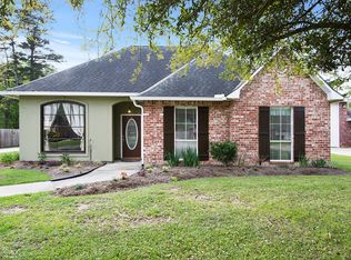 30115 Oak Shadow Dr, Walker, LA 70785