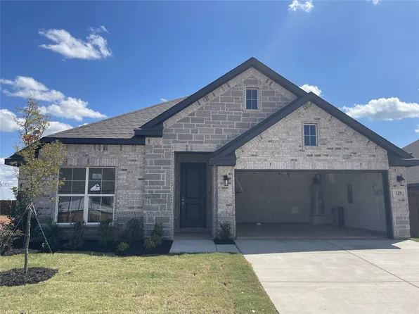 329 Los Llanos Rd, Granbury, TX 76048