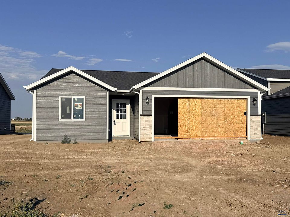 1st image of 4094 McIntosh Ln