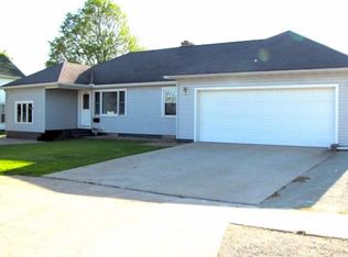 621 Genesee Ave, Morrison, IL 61270