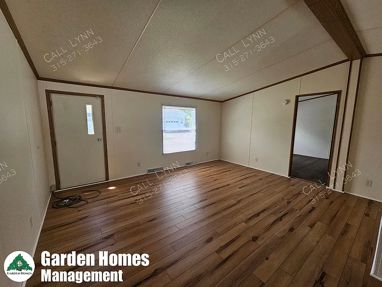 27 Millstream Ct — Photo 3