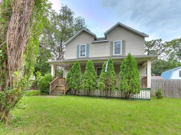 1087 28th St, Des Moines, IA 50311