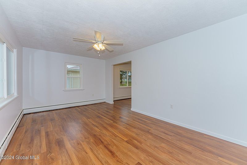 5th image of 14 Sunset View Avenue