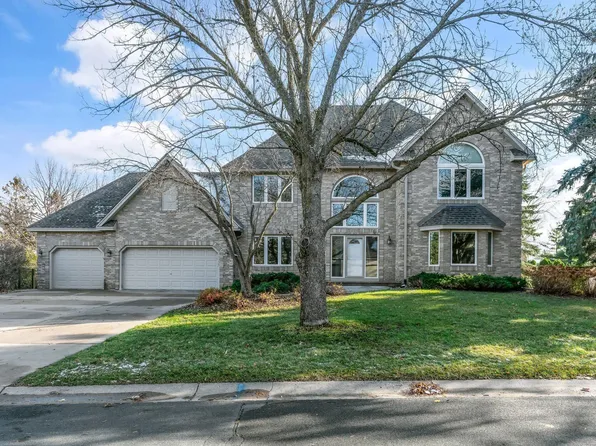 10359 Canadians Lndg, Eden Prairie, MN 55347