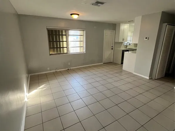 5891 NE 18th Ave #2, Fort Lauderdale, FL 33334