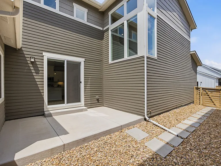 5230 Rendezvous Pkwy — Photo 11