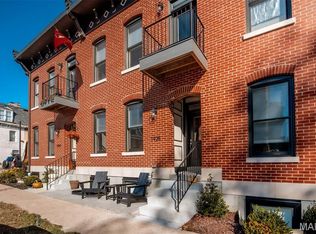 1925 Pestalozzi St, Saint Louis, MO 63118