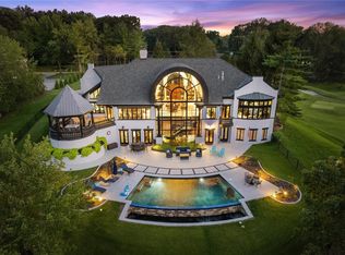 11629 Conway Rd, Saint Louis, MO 63131