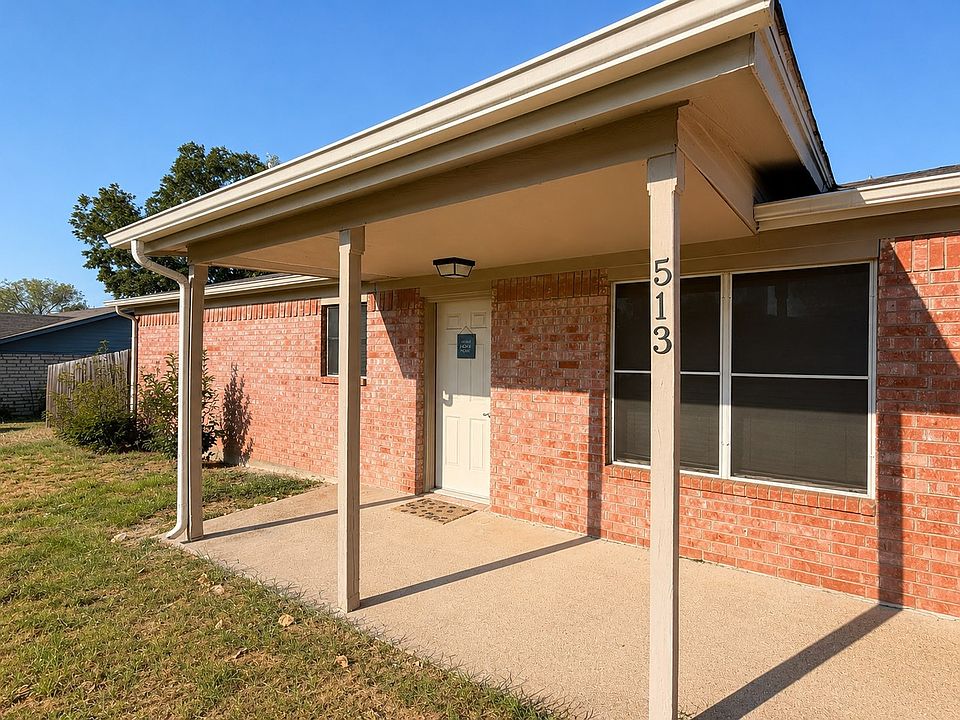 1st image of 513 Ranch Rd