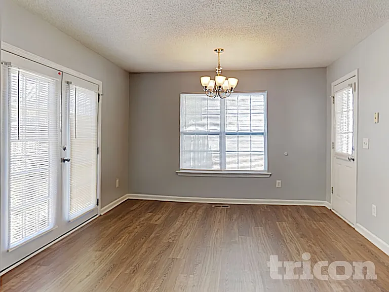38 Coachmen Ct — Photo 23