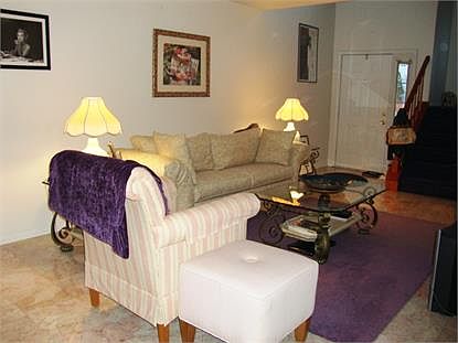 4th image of 20 Willow Cir #703