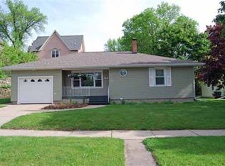 625 Vine St, Reedsburg, WI 53959