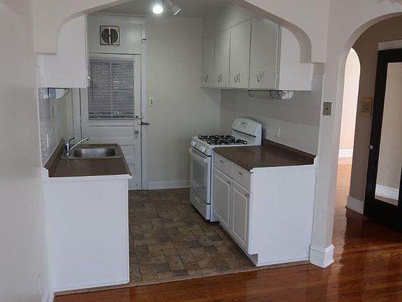 3rd image of 1458 W Highland Ave #2