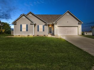 312 W Sunset Ridge Dr, Mount Sterling, KY 40353