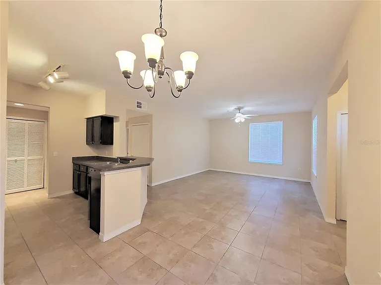 6029 Westgate Dr #712 — Photo 17