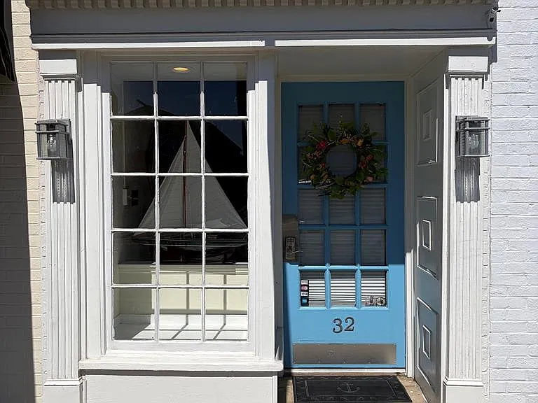 32 N Main St — Photo 1