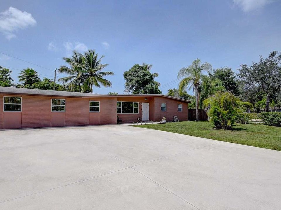 1st image of 612 Hibiscus Drive