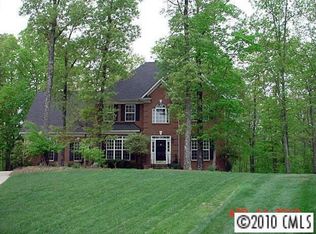 8926 Nellie Ln, Waxhaw, NC 28173