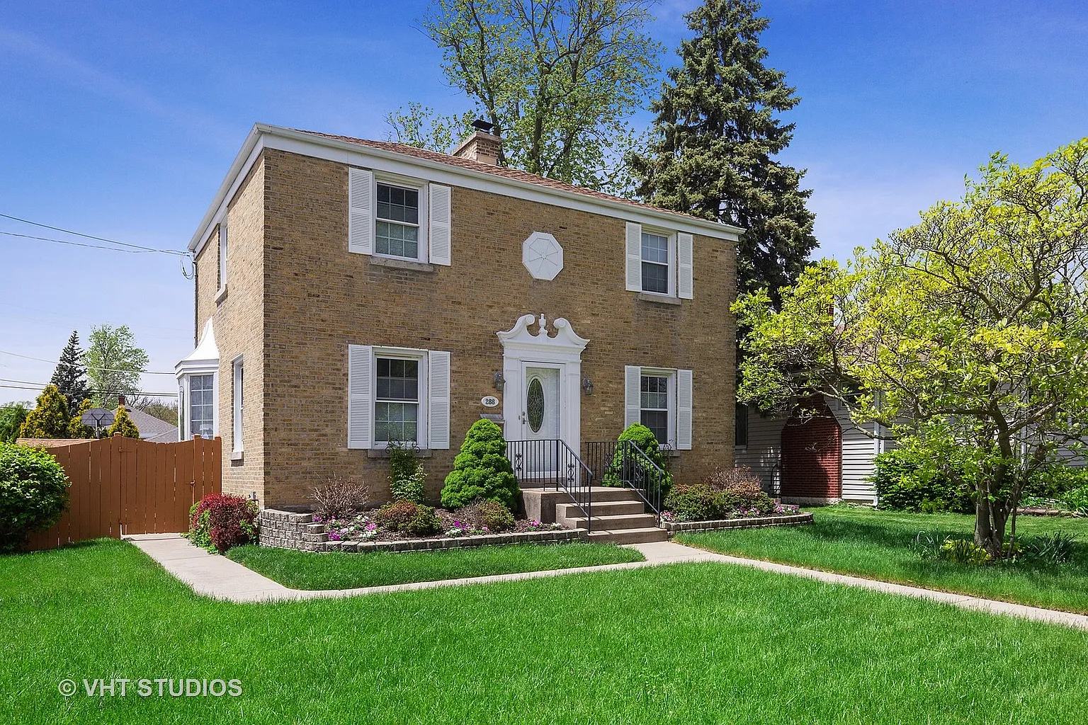 288 S Pick Ave photo 1
