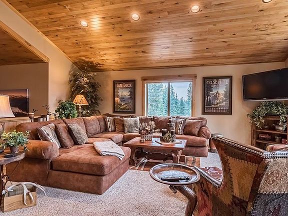 5th image of 11410 Skislope Way