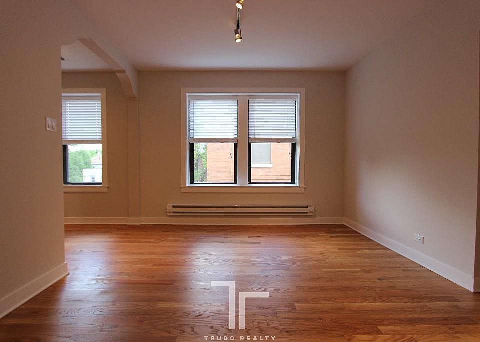 1st image of 2420 N Kedzie Blvd #9