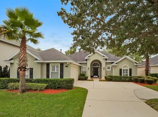 7677 Crosstree Ln, Jacksonville, FL 32256